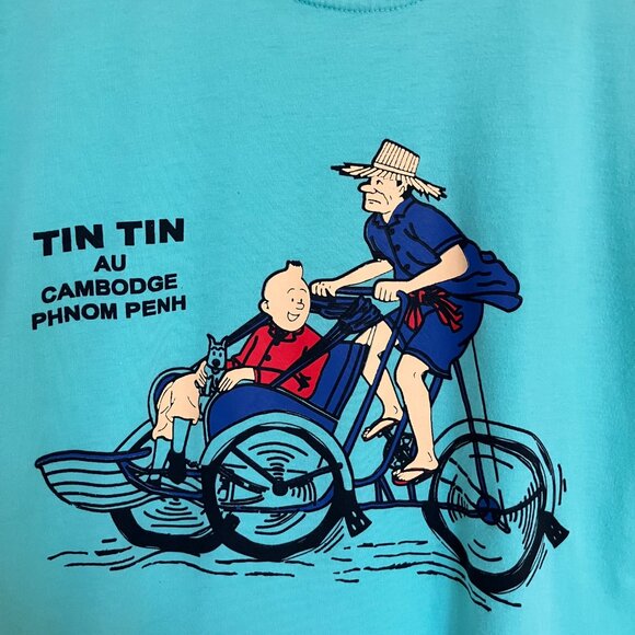 Tintin Green T-Shirt Les Aventures Tintin au Cambodge Phnom Penh Top Size Med - Picture 7 of 7